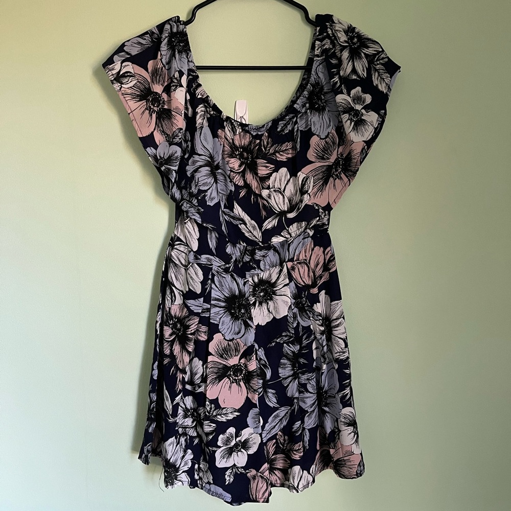 Charlotte Russe Blue Floral Romper Size Small